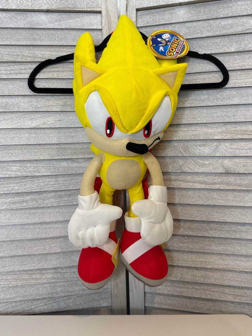 Sonic the Hedgehog Super Sonic 18” Plush Backpack NWT - Picture 2 of 8